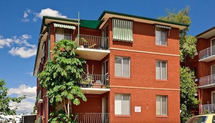 2 bedrooms Apartment / Unit / Flat in Hatton St RYDE NSW, 2112