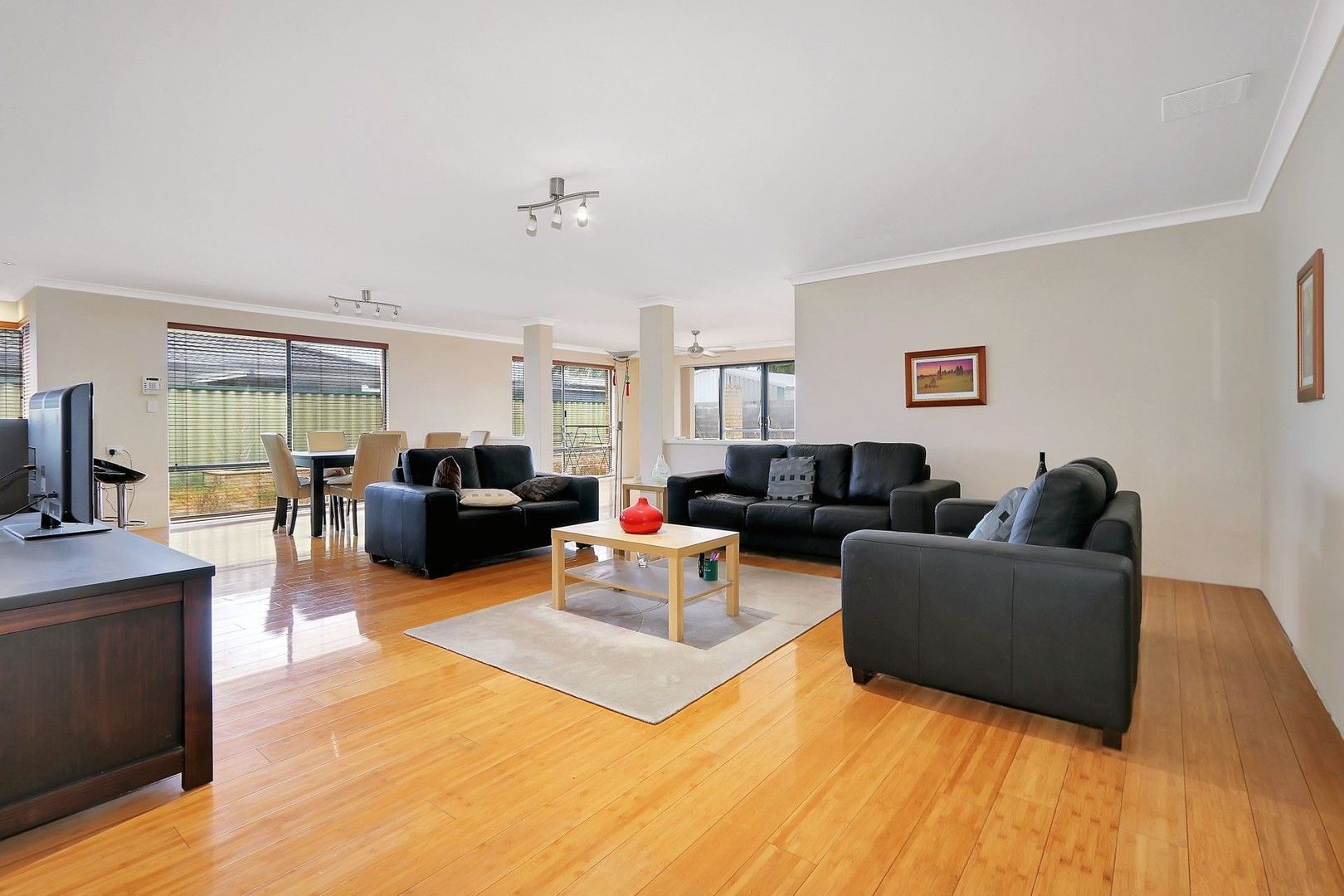 25 Kinsale Bend, Port Kennedy WA 6172, Image 0