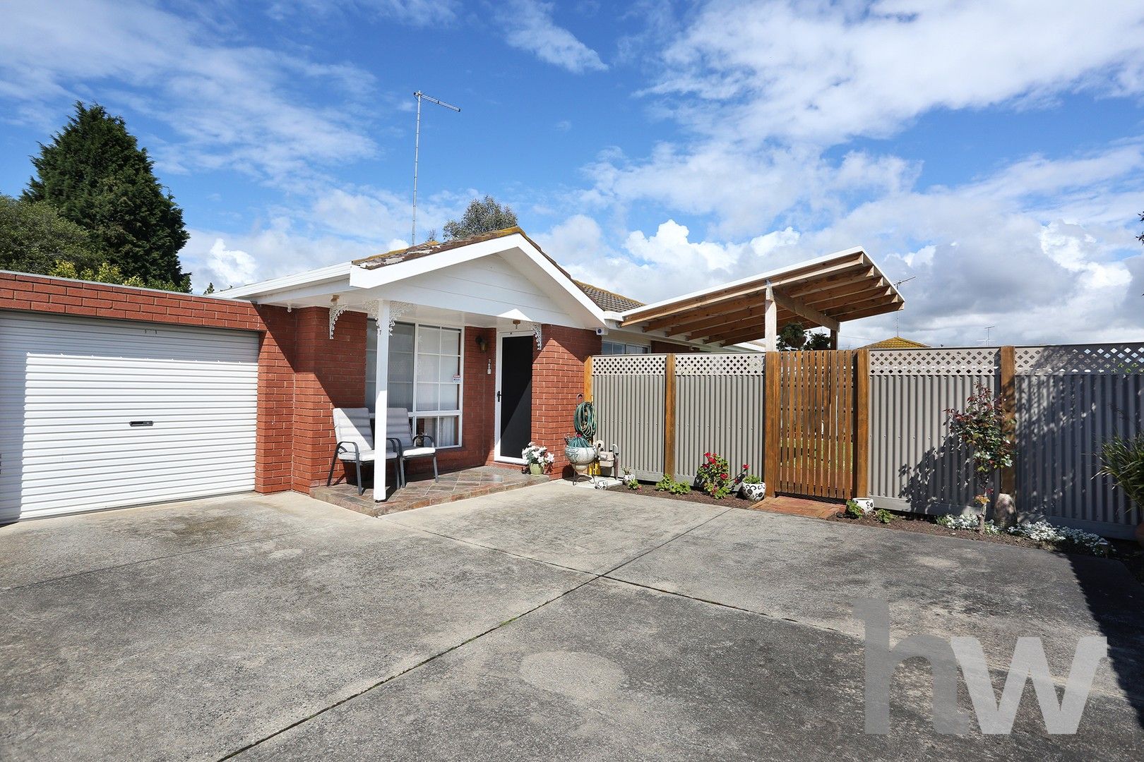 2/47 Thompson Street, Whittington VIC 3219, Image 1