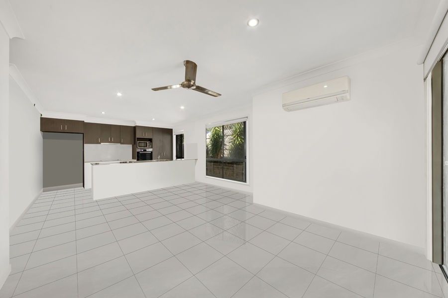 2/54 Fitzroy Avenue, Clinton QLD 4680, Image 2