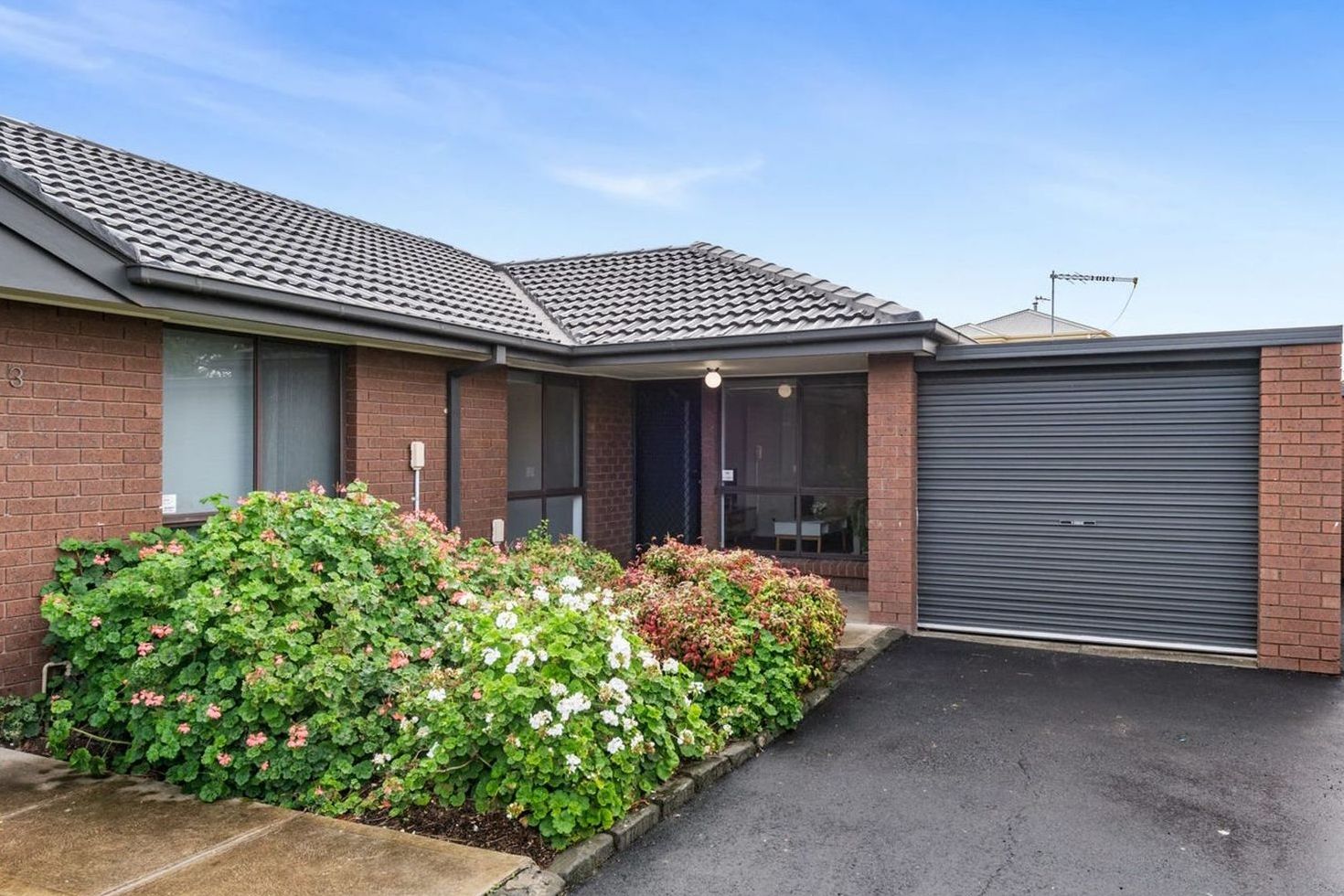 2/144 Churchill Avenue, Braybrook VIC 3019, Image 0