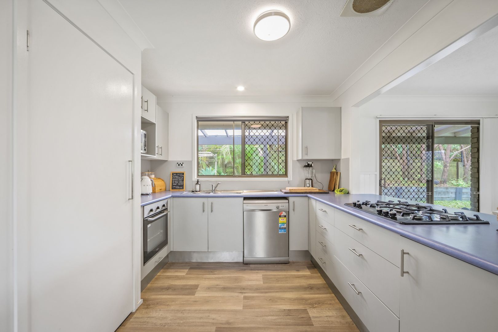 1 Satellite Court, Mudgeeraba QLD 4213, Image 2