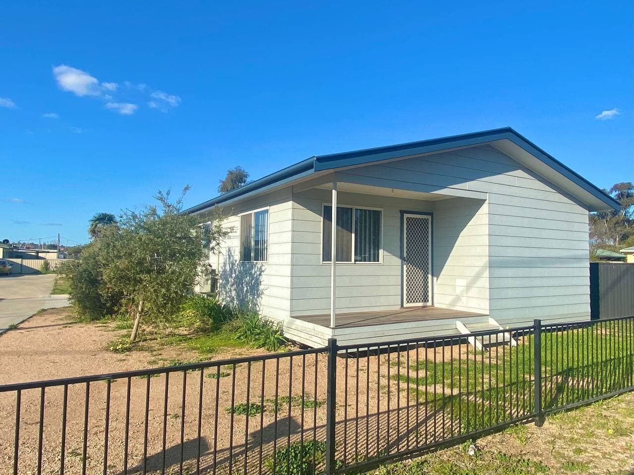 2 bedrooms House in 6/4 Powter Street PARKES NSW, 2870