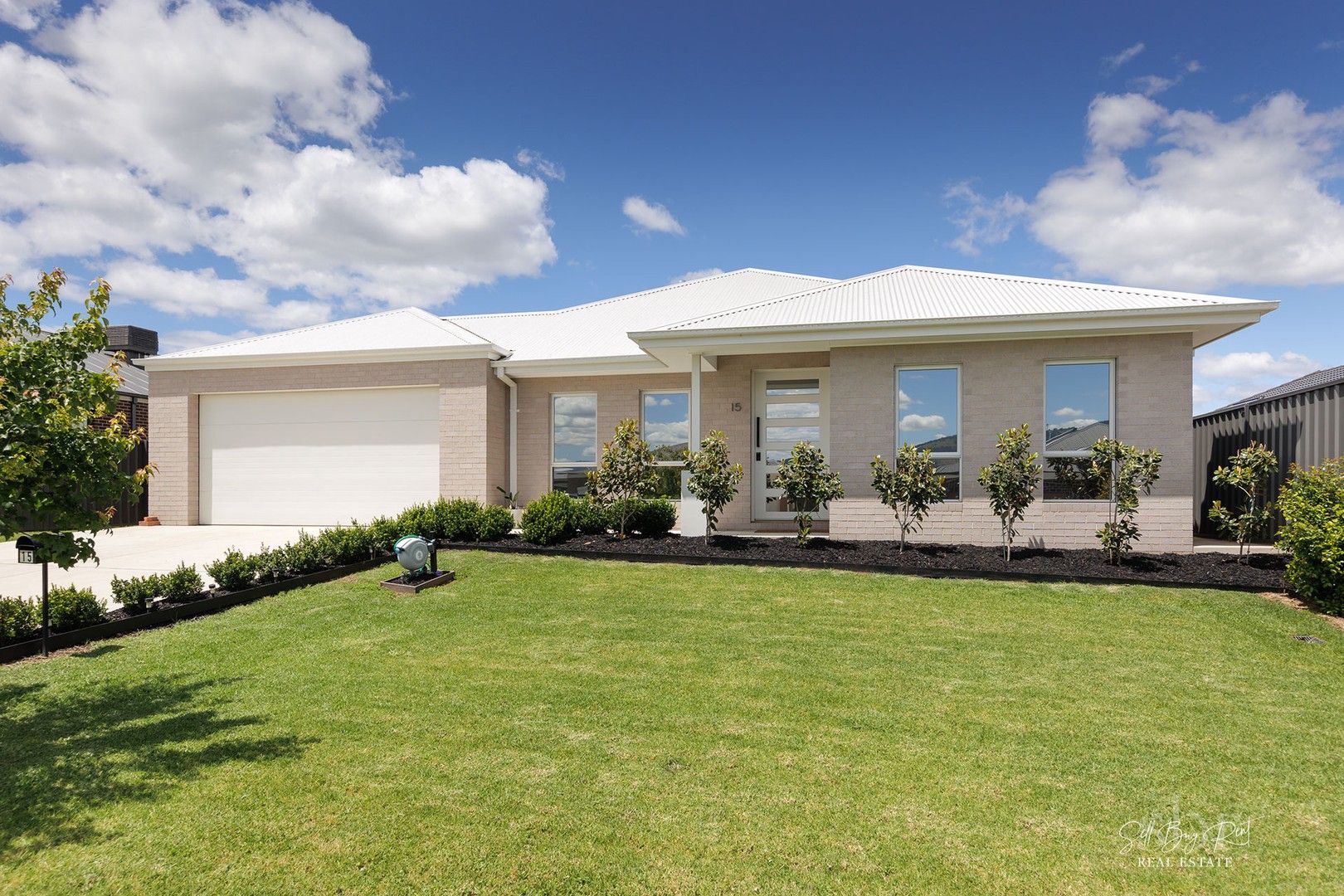 15 BAKER STREET, Tangambalanga VIC 3691, Image 0