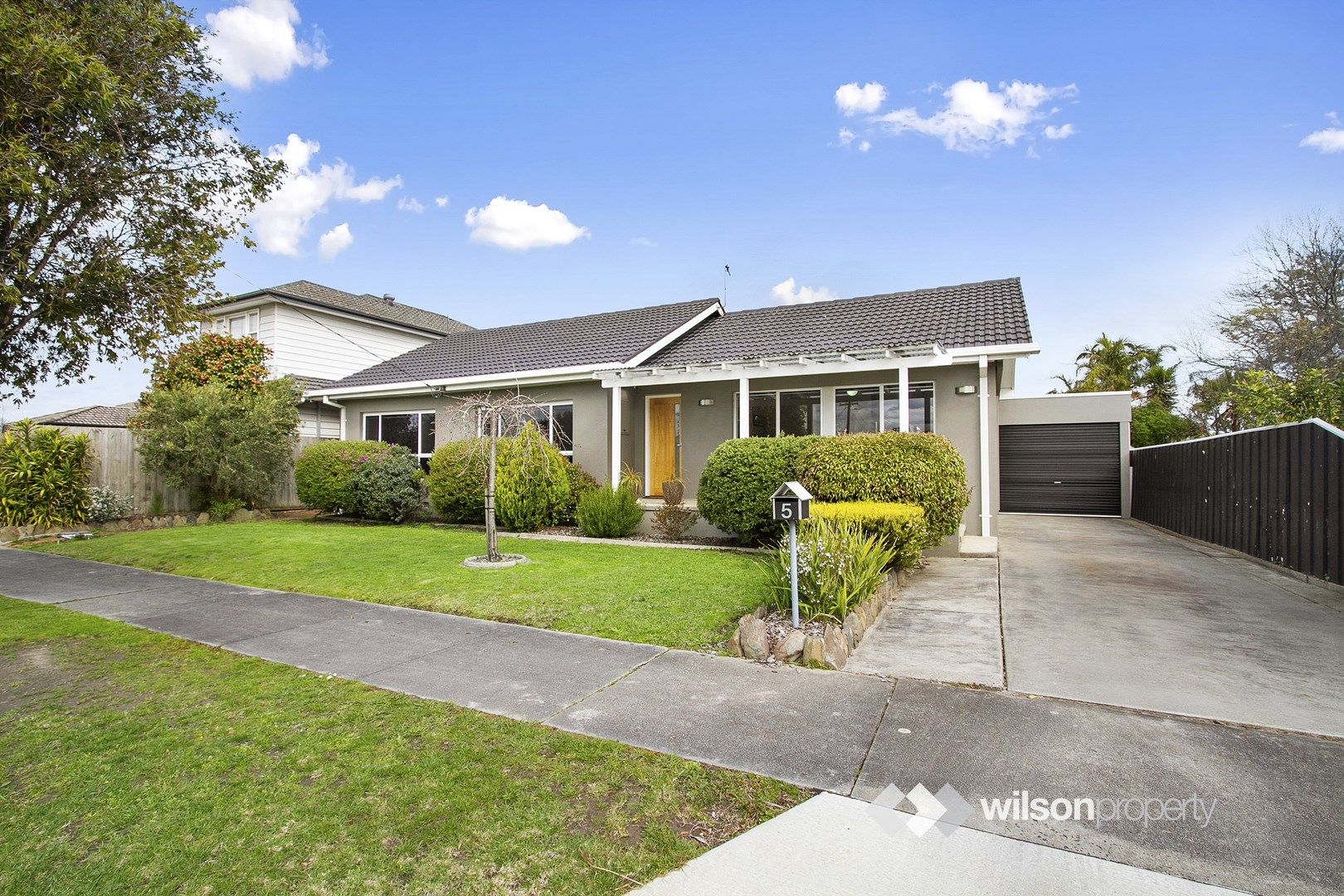 5 Laurence Grove, Traralgon VIC 3844, Image 0