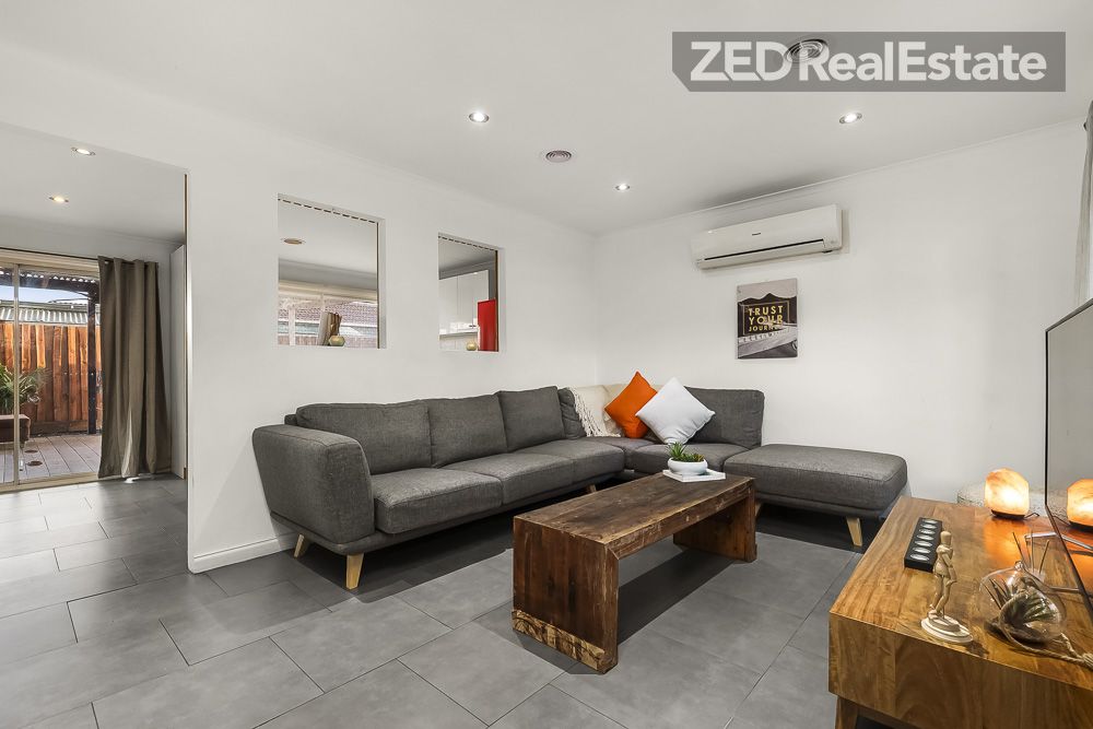 22 Eclipse Court, Hampton Park VIC 3976, Image 1