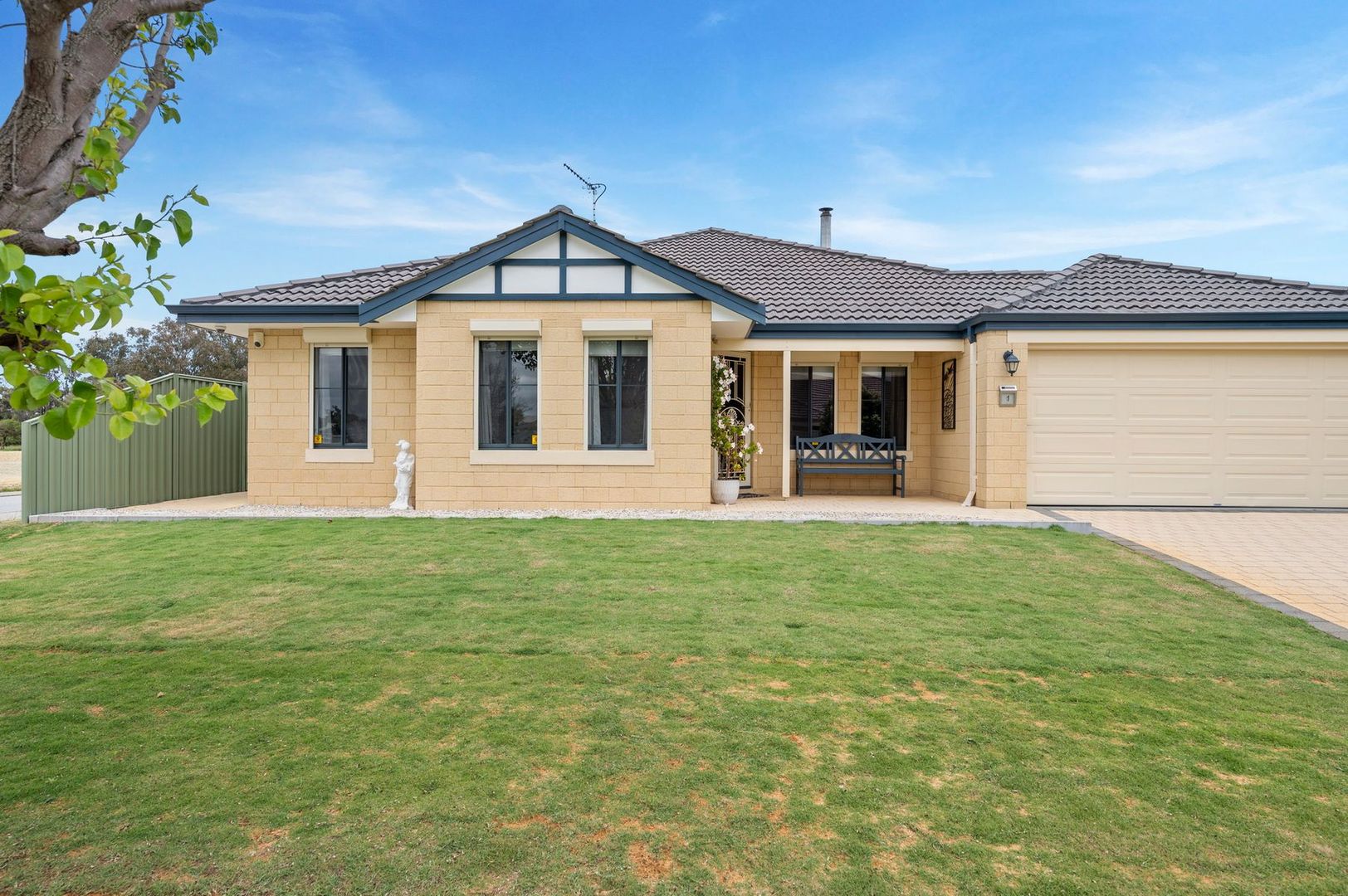 1 Woodstock Turn, Ravenswood WA 6208, Image 1