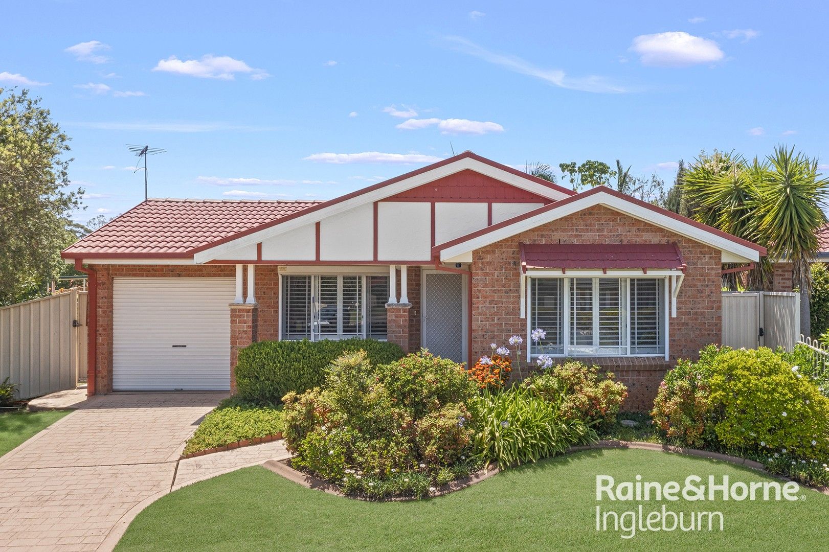 36 Hydrangea Place, Macquarie Fields NSW 2564, Image 0