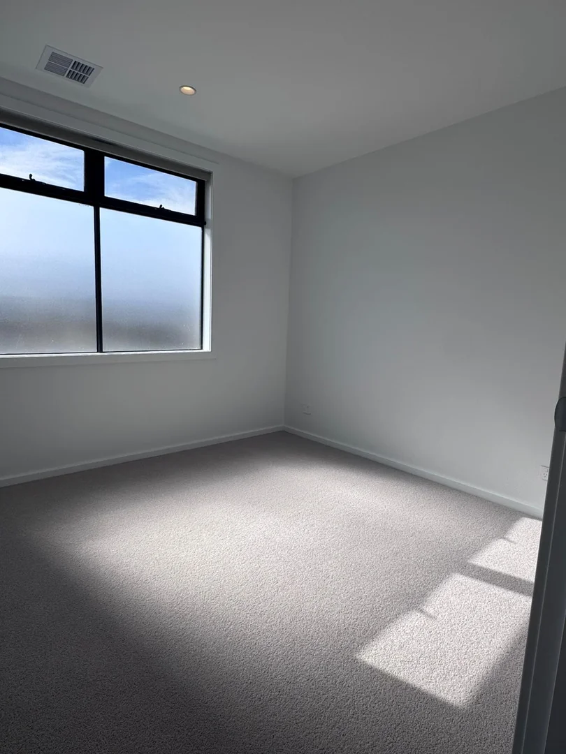 Additional image 8 of 8 Society Circuit, Aintree VIC 3336