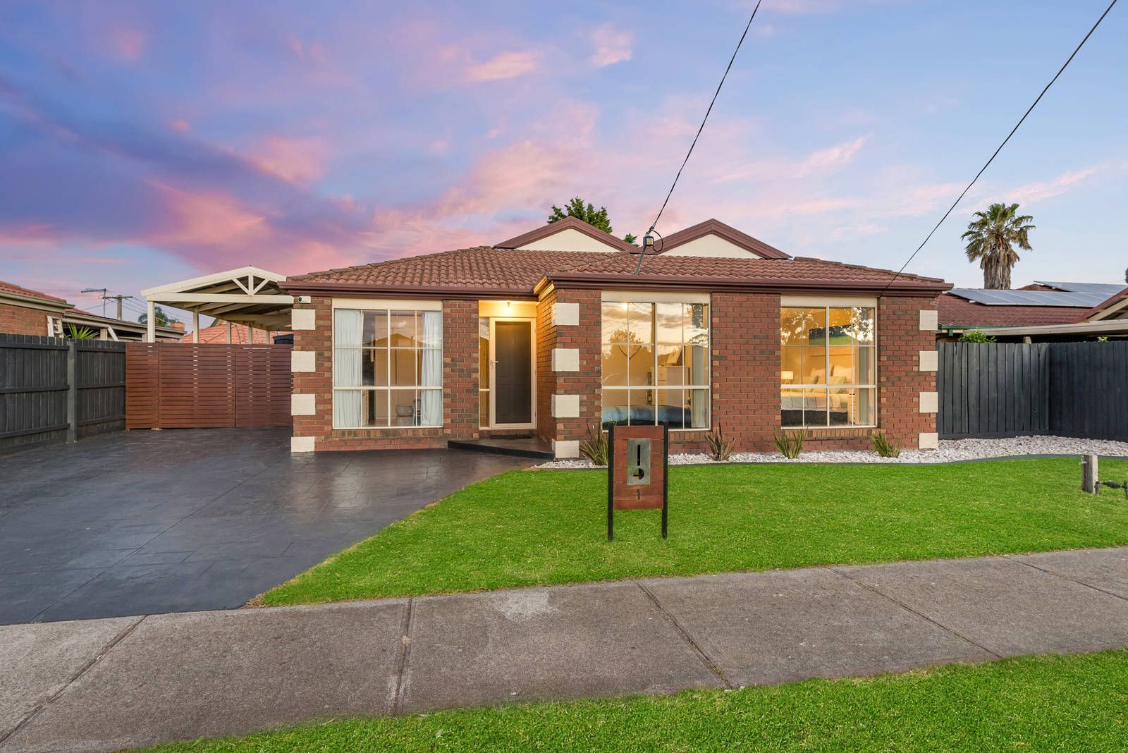 1 Sutherland Avenue, Aspendale Gardens VIC 3195, Image 0