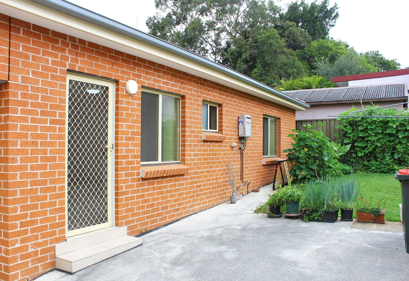 GrannyFlat/21A Toohey Avenue, Westmead NSW 2145