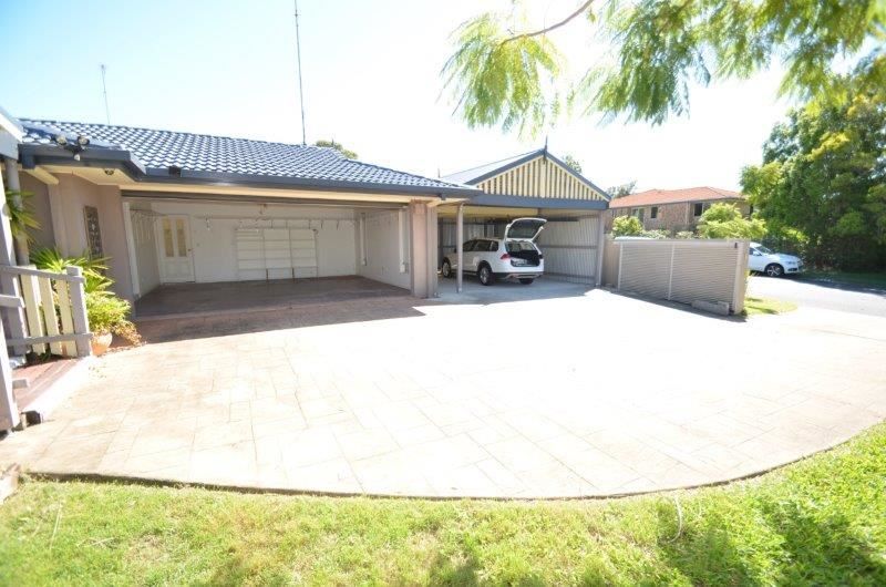 49 Daintree Drive, Parkwood Property History & Address Research Domain