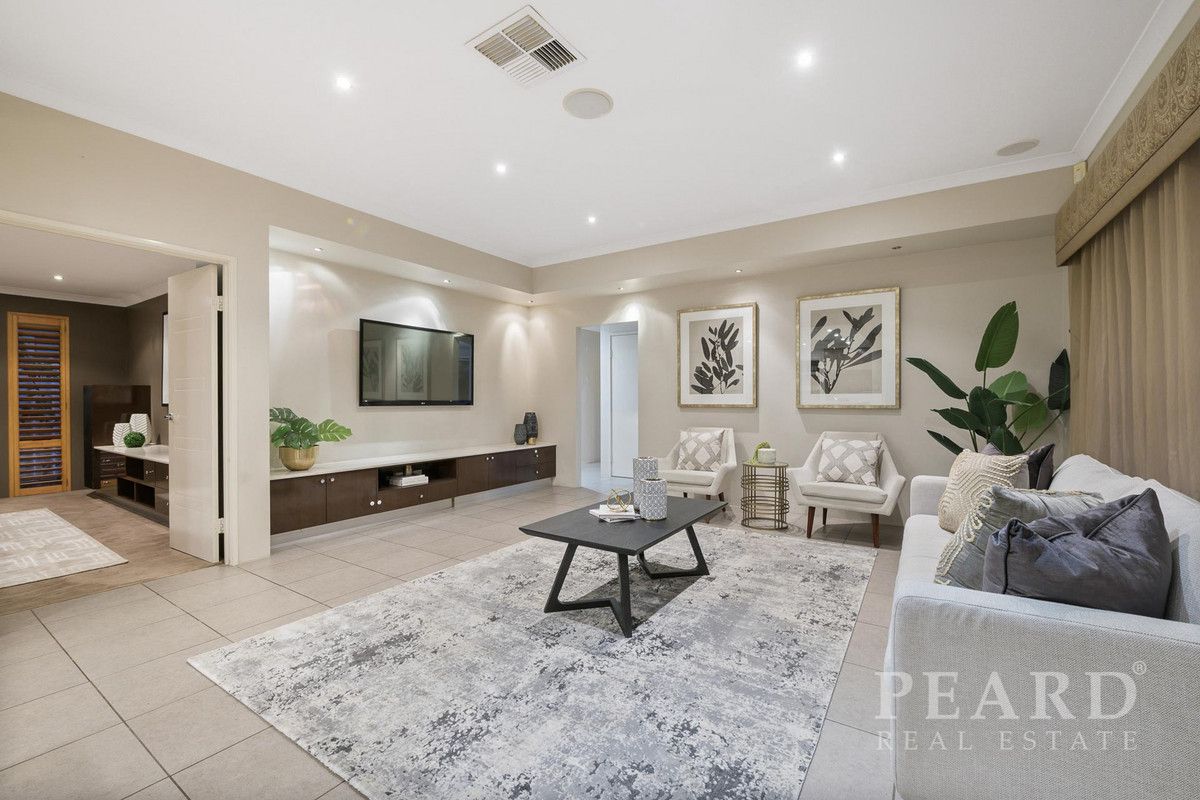 4 Bonnard Crescent, Ashby WA 6065, Image 2