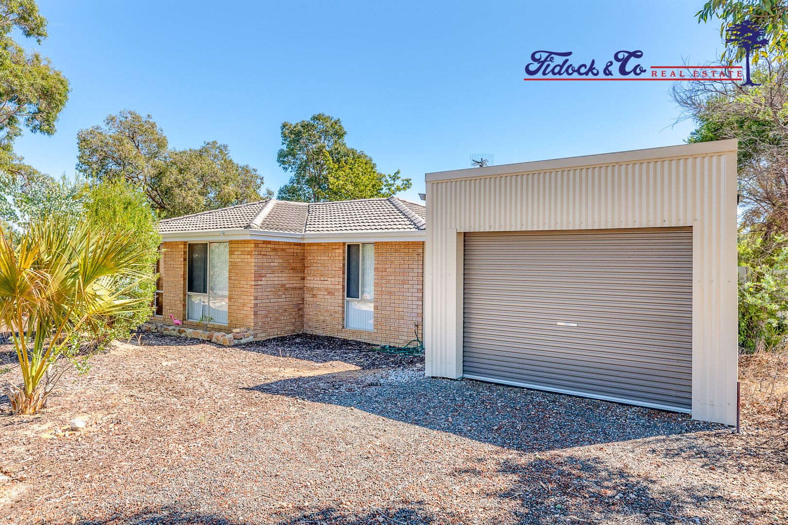 1 Rodgers Close, Forrestfield WA 6058, Image 2