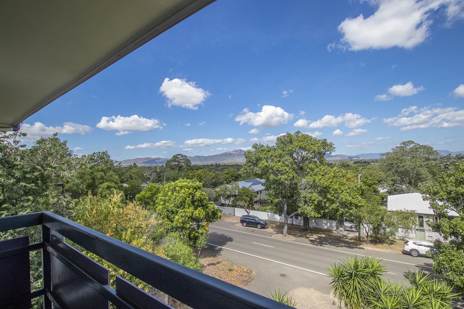 12/25-29 Stagpole Street, West End QLD 4810, Image 0
