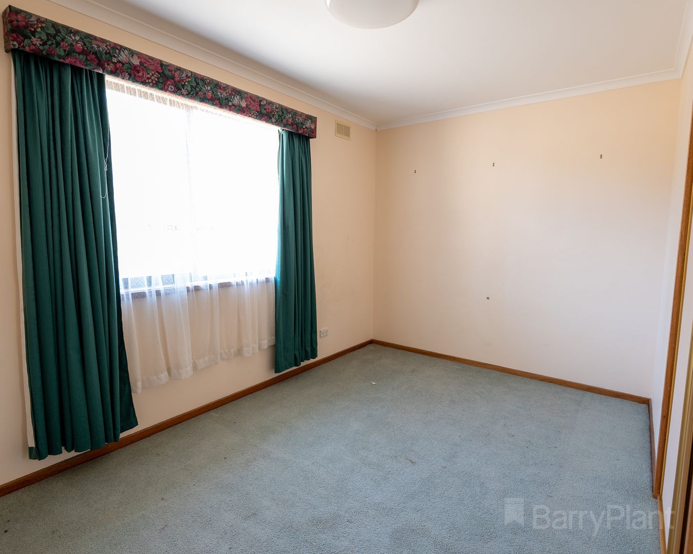 145 Midland Highway, Epsom VIC 3551, Image 2