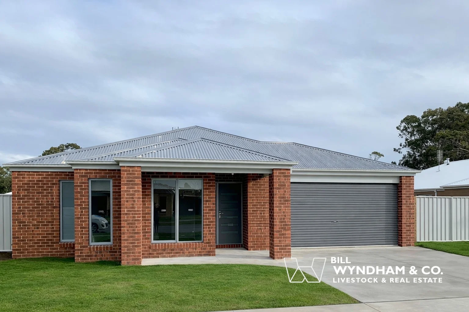 16 Haylock Drive, Paynesville VIC 3880