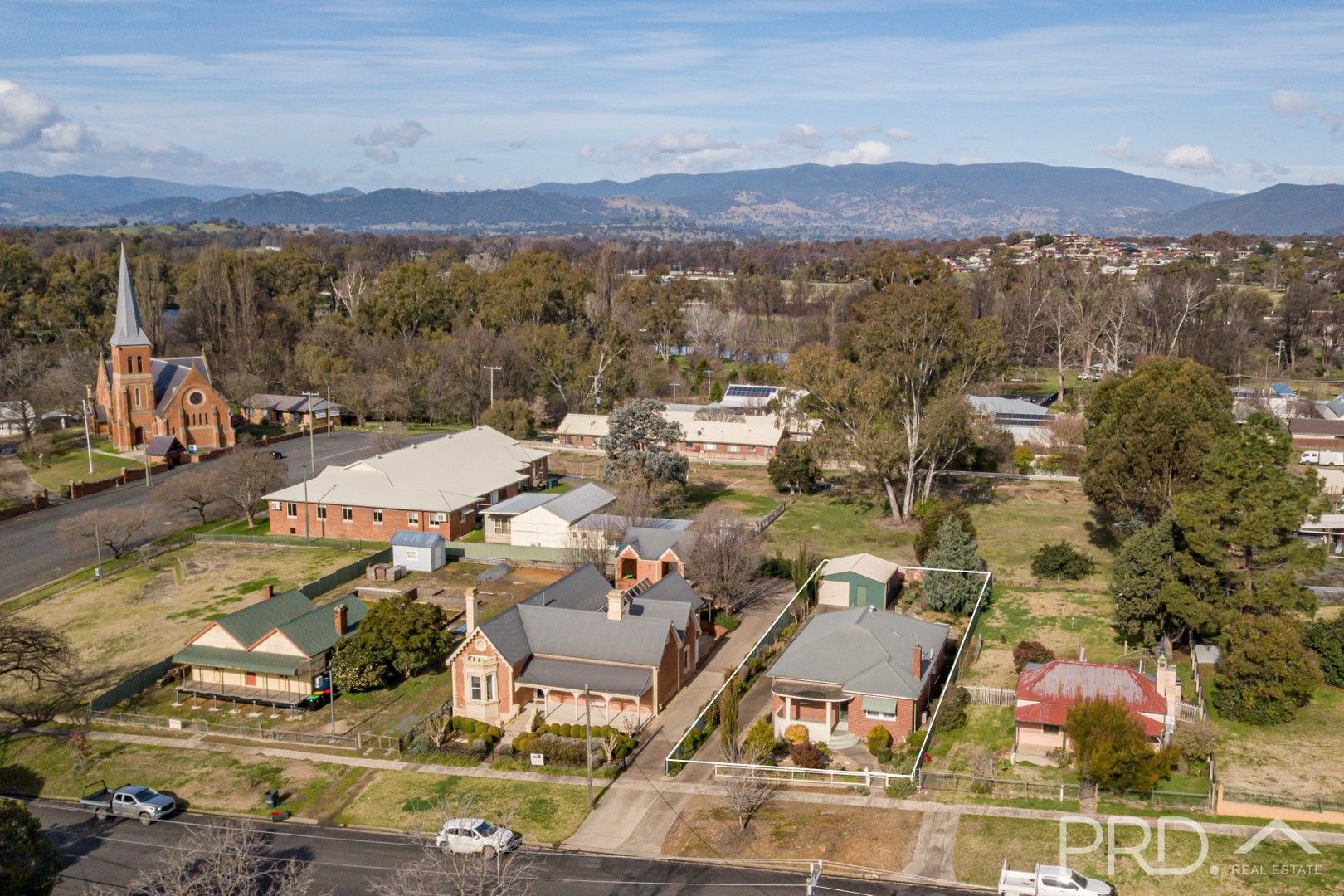 14 Wynyard Street, Tumut NSW 2720, Image 0