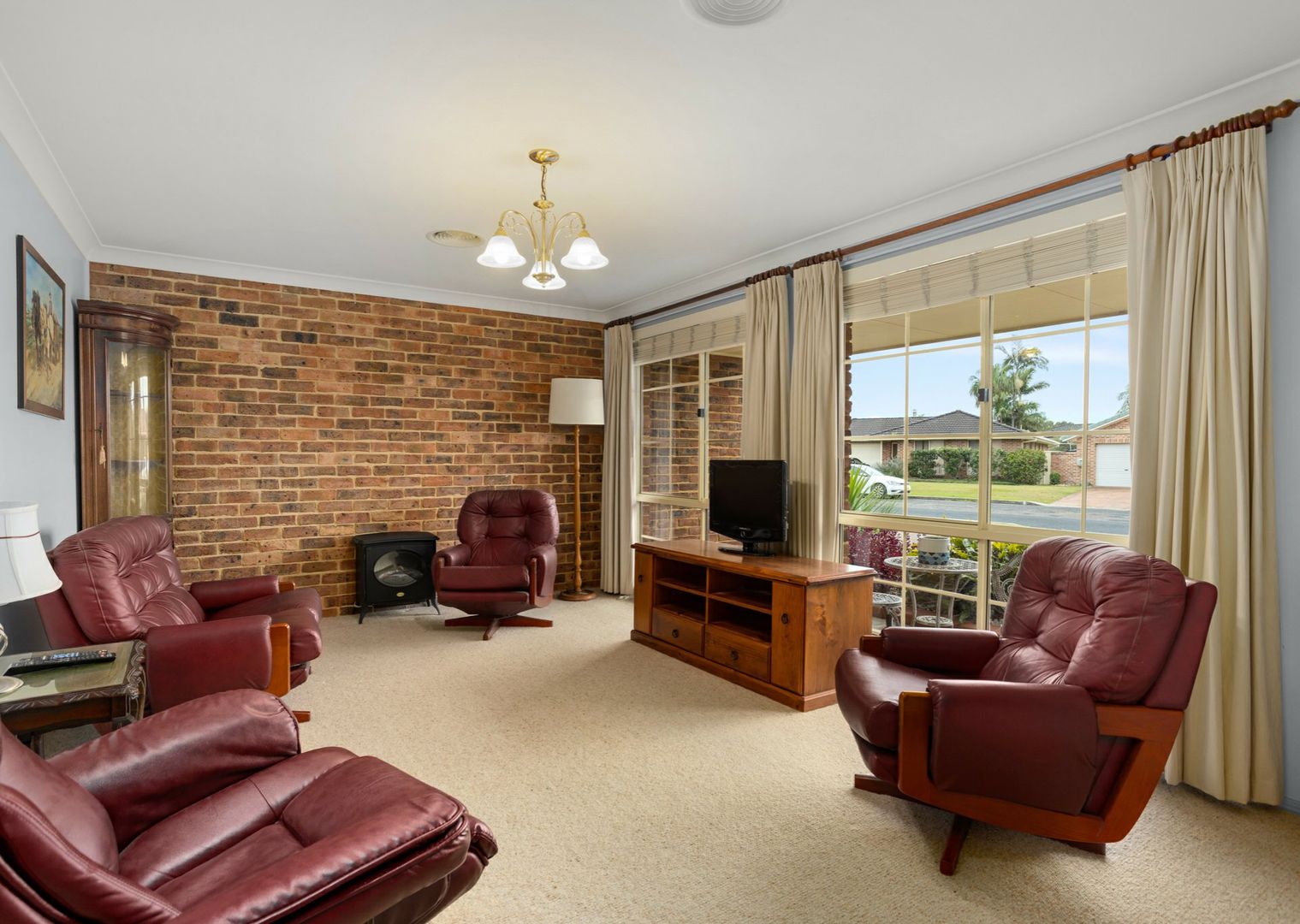 4 Newlan Court, Old Bar NSW 2430, Image 2