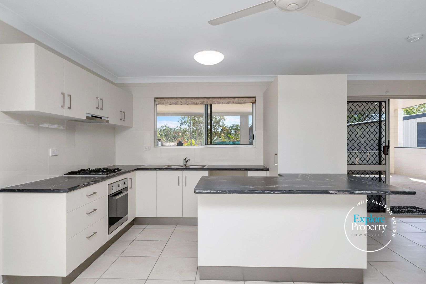 182 Mount Low Parkway, Mount Low QLD 4818, Image 1