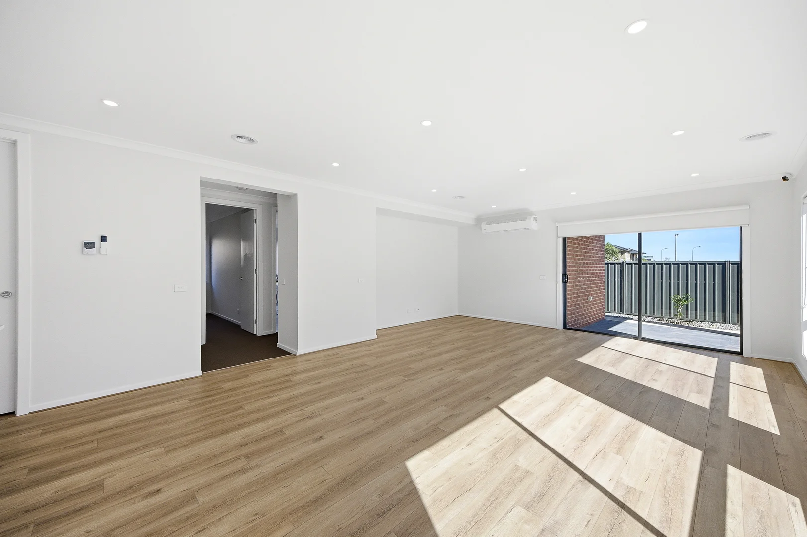 Additional image 3 of 35 Follett Boulevard, Clyde VIC 3978