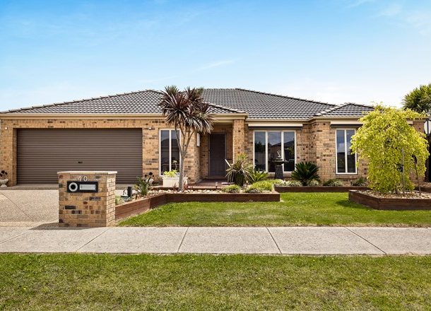 40 Honeyeater Way, Pakenham VIC 3810