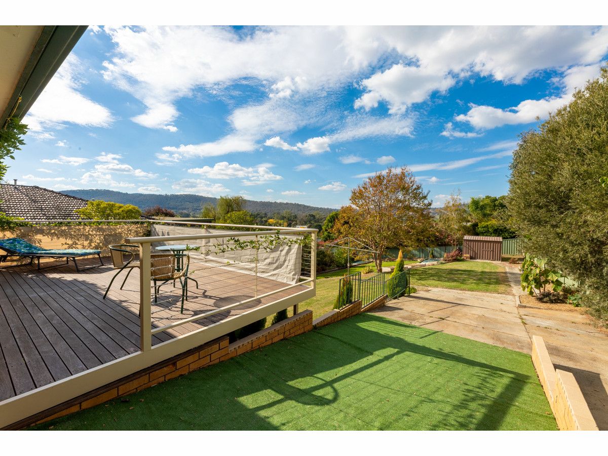 43 Panorama Place, Lavington NSW 2641, Image 2