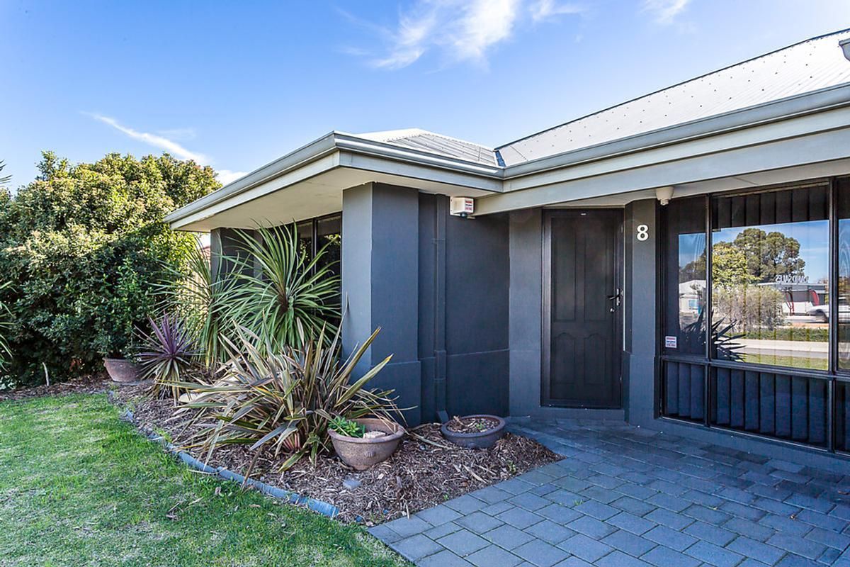 8 McKenzie Corner, Bertram WA 6167 House For Rent Domain