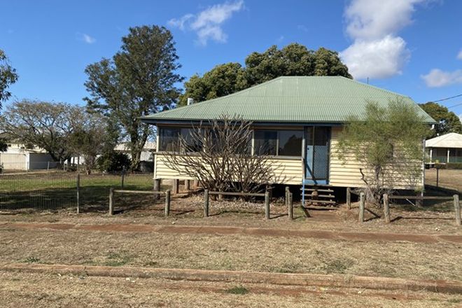 Picture of 1 Frederick Street, WOOROOLIN QLD 4608