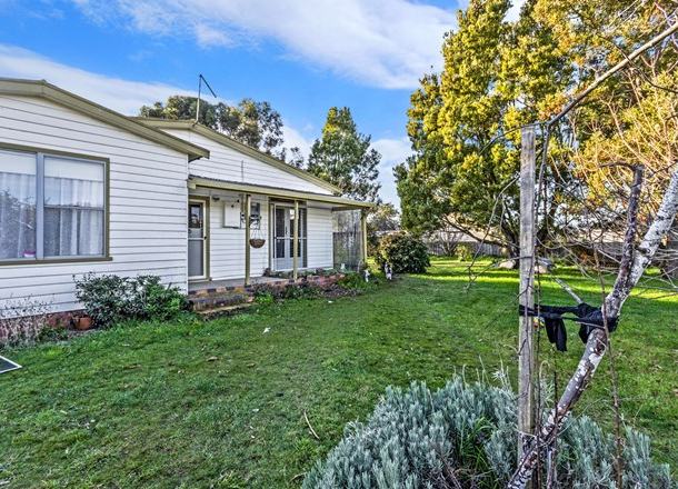 19 Cox Street, Nile TAS 7212