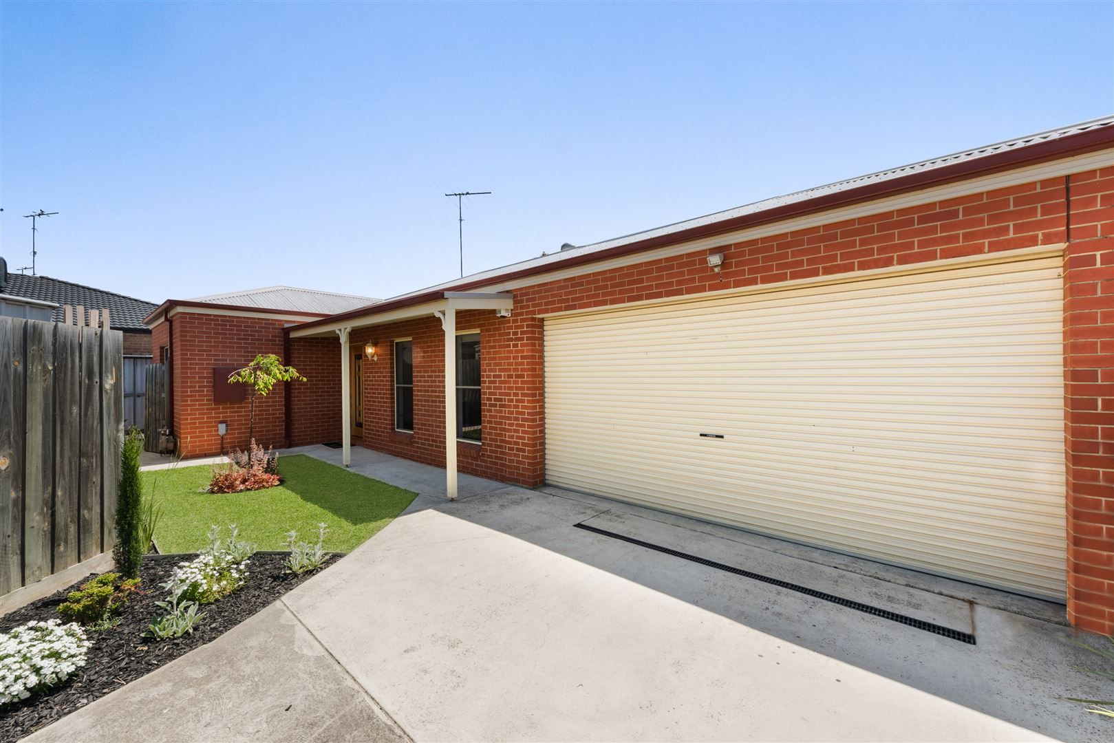 2/69 Malinda Crescent, Bell Park VIC 3215, Image 0