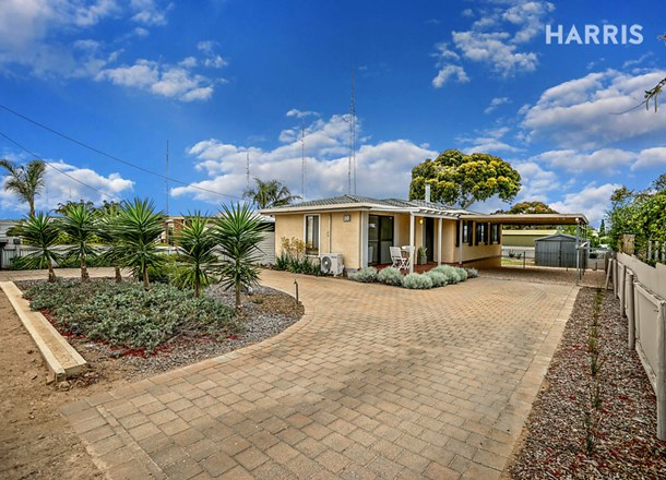 10 Edith Street, Moonta Bay SA 5558