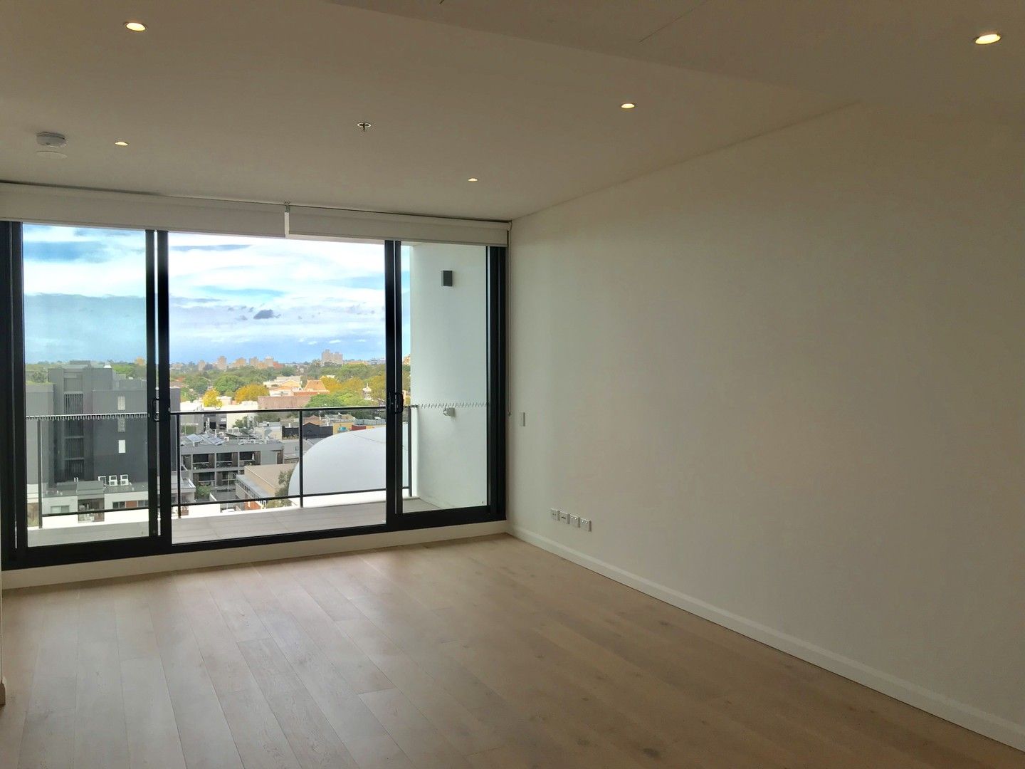 2 bedrooms Apartment / Unit / Flat in Level 10/9 Albany Street ST LEONARDS NSW, 2065