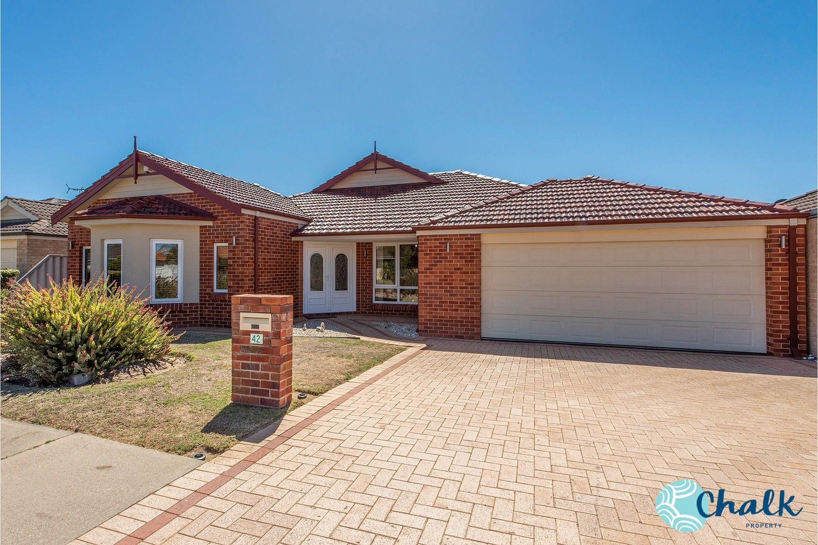 4 bedrooms House in 42 Seawind Drive ROCKINGHAM WA, 6168