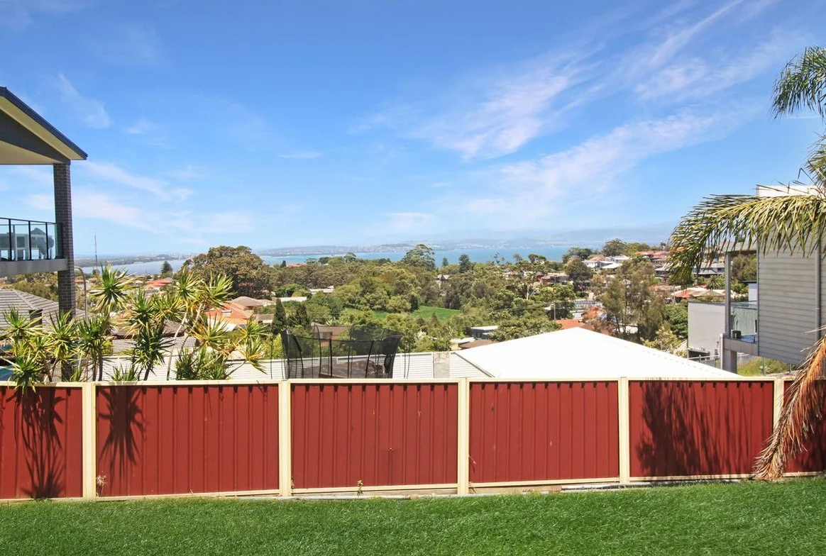 Additional image 2 of 4 Lake Heights Rd, Lake Heights NSW 2502