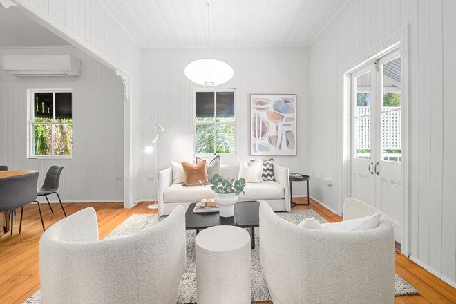 135 Empress Terrace Bardon 4065 - Image 4