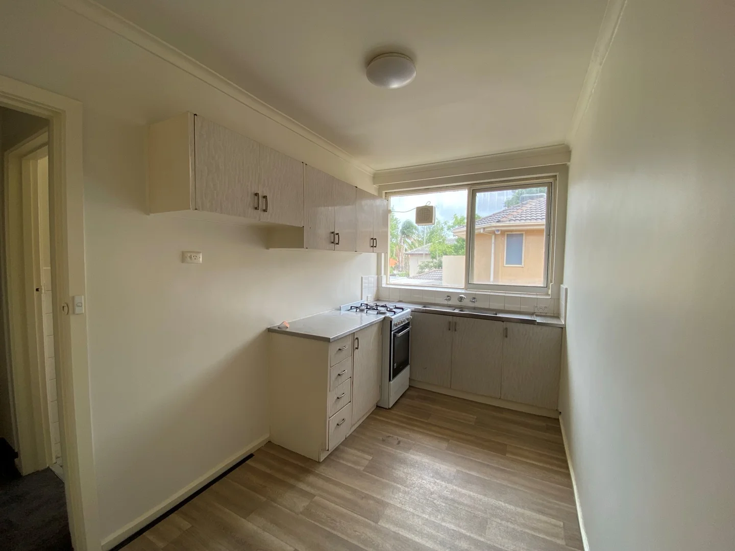 Additional image 2 of 6/4 Rothschild St, Glen Huntly VIC 3163