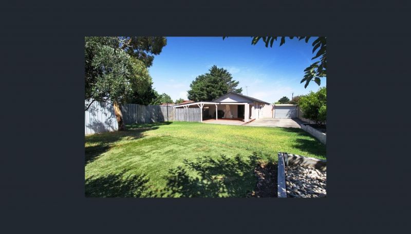 4 bedrooms House in 82 Toora Drive WESTMEADOWS VIC, 3049