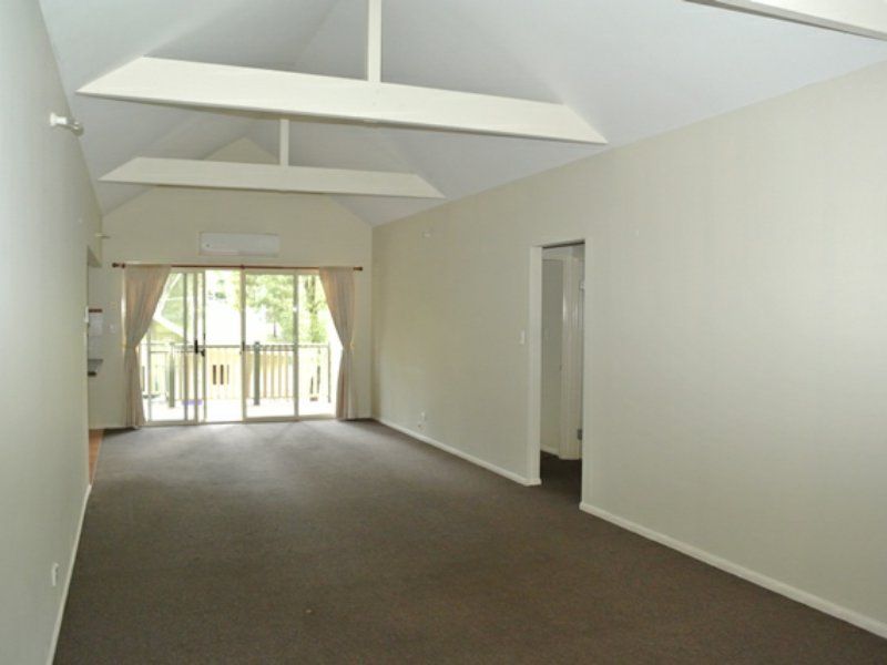 2 Cathy Street, Macleay Island QLD 4184, Image 2