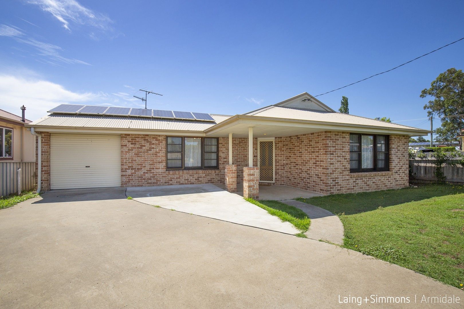 3 bedrooms House in 127 Niagara Street ARMIDALE NSW, 2350