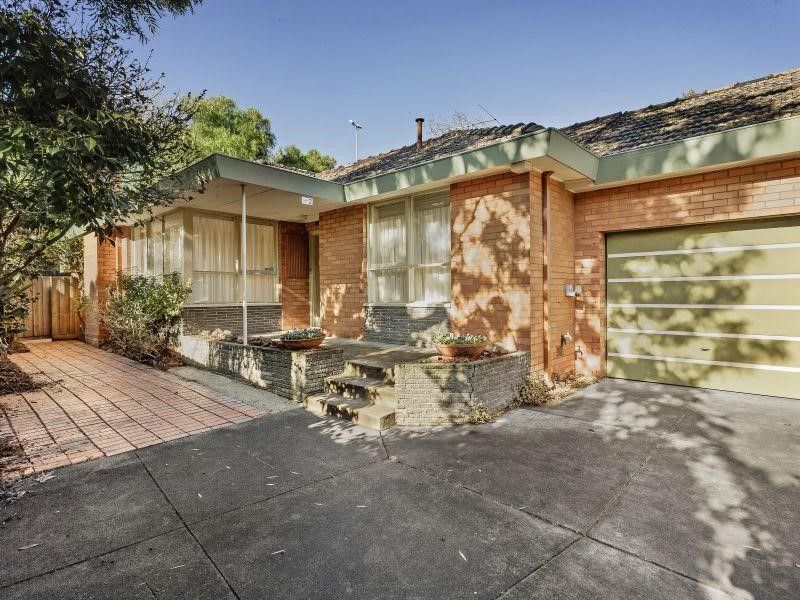 3 bedrooms Villa in 2/7 Rowell Avenue CAMBERWELL VIC, 3124