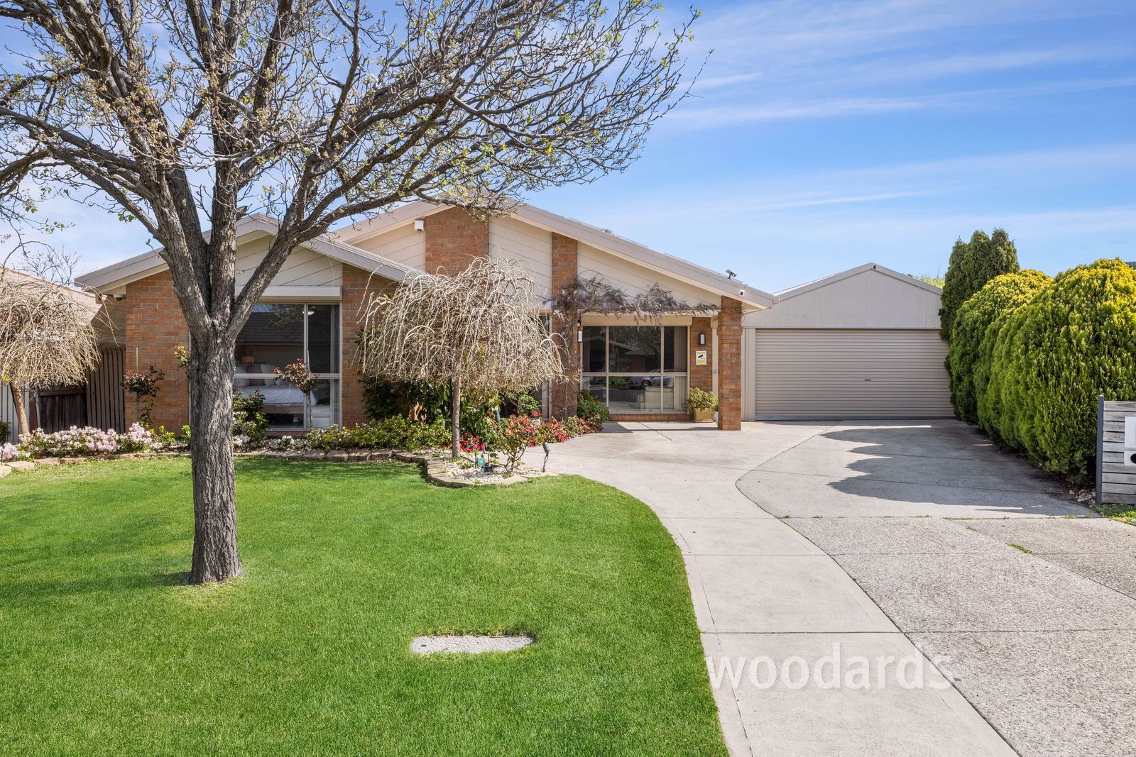 4 bedrooms House in 15 Chappell Court SUNBURY VIC, 3429