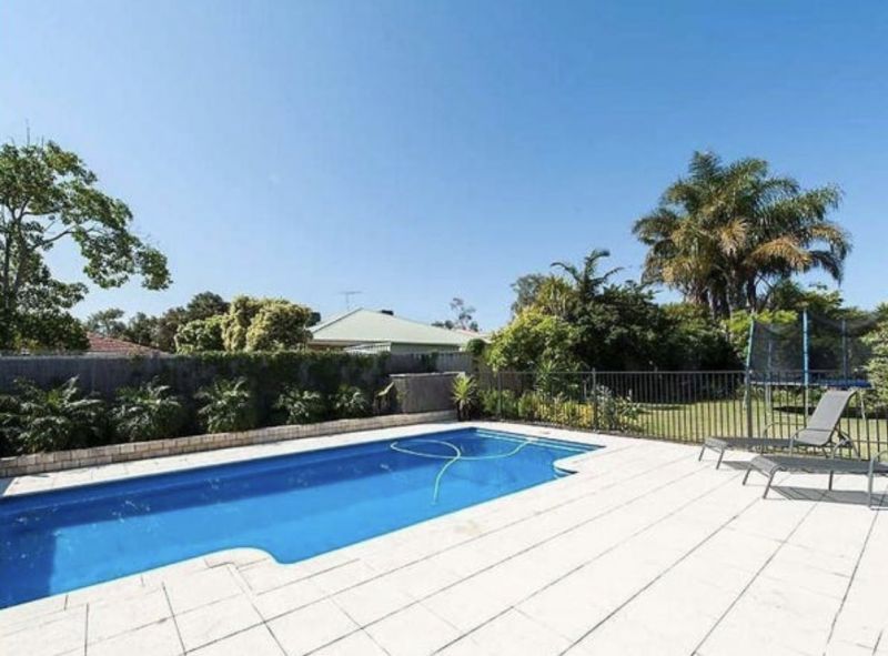 29 Camelot Grove, Carramar WA 6031, Image 1