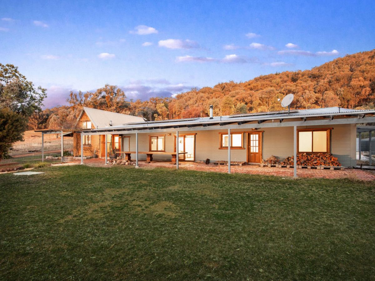 5 bedrooms House in 268 Kibell Lane BEECHWORTH VIC, 3747