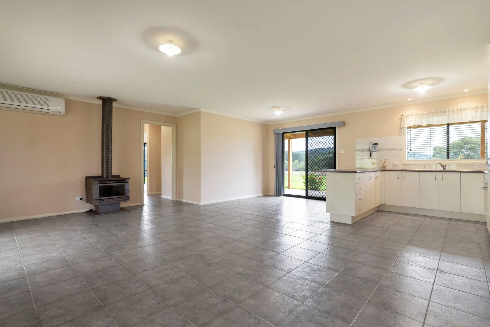 Additional image 16 of 315 Sixth Avenue, Eden Park VIC 3757