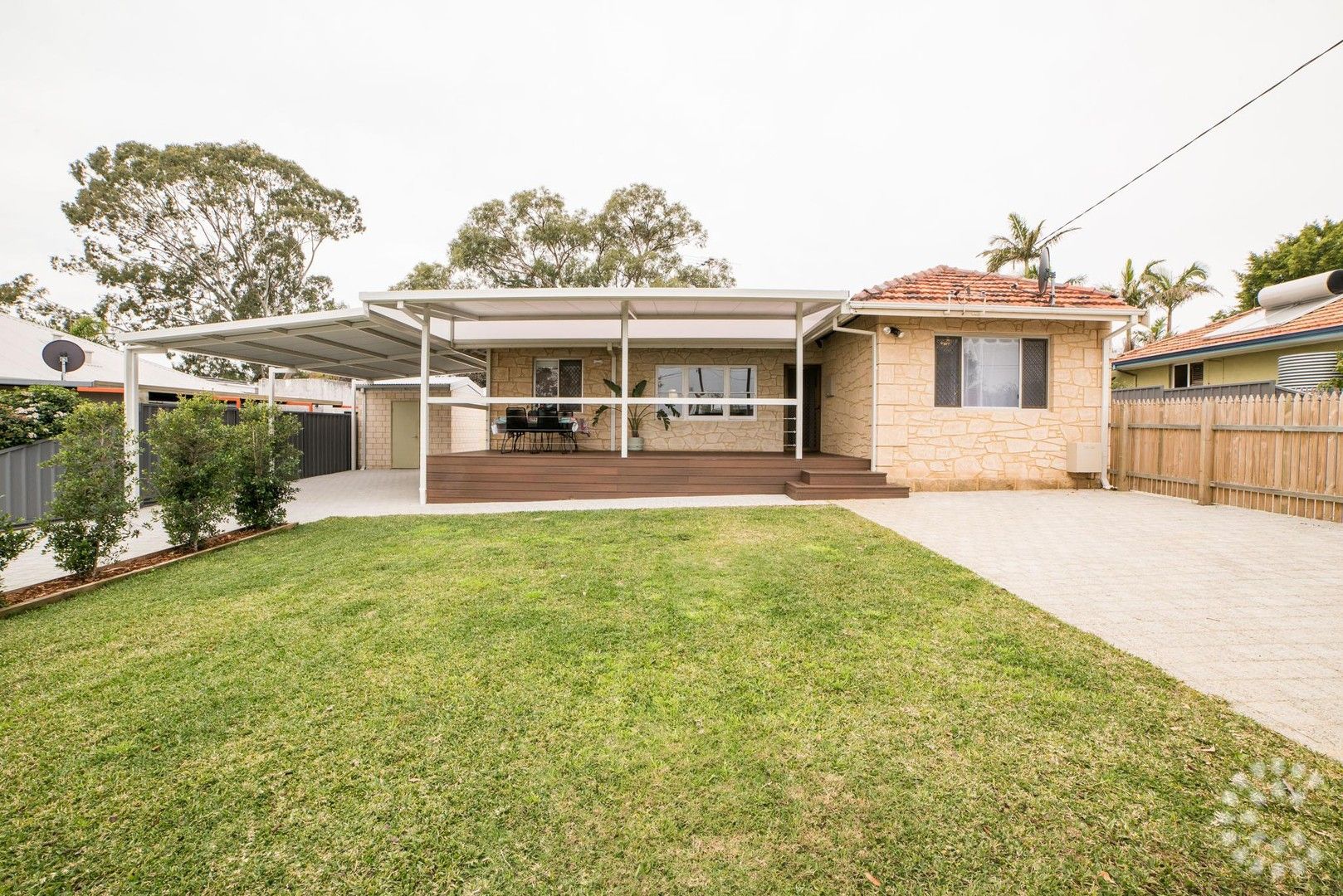 24 Collick Street, Hilton WA 6163, Image 0