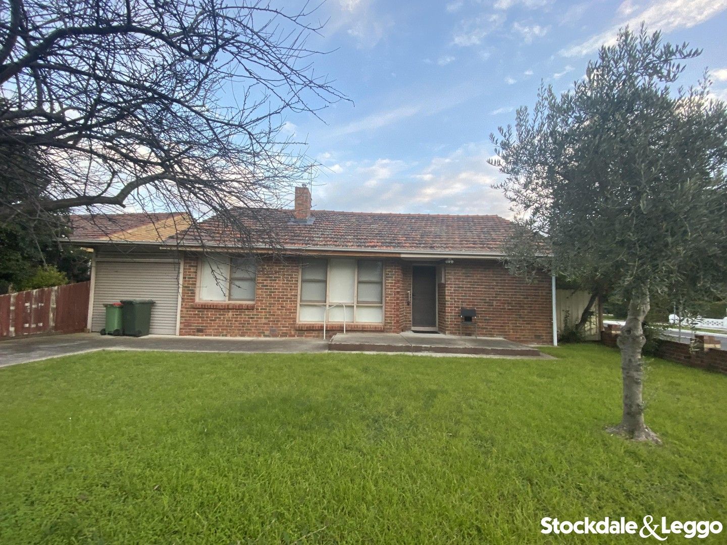 3 bedrooms House in 25 Kinnaird Street JACANA VIC, 3047