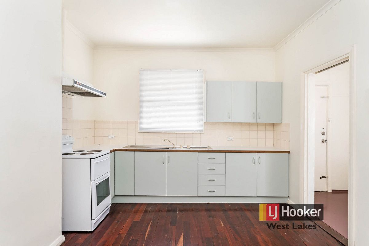 3 bedrooms House in 29 Cookes Road WINDSOR GARDENS SA, 5087