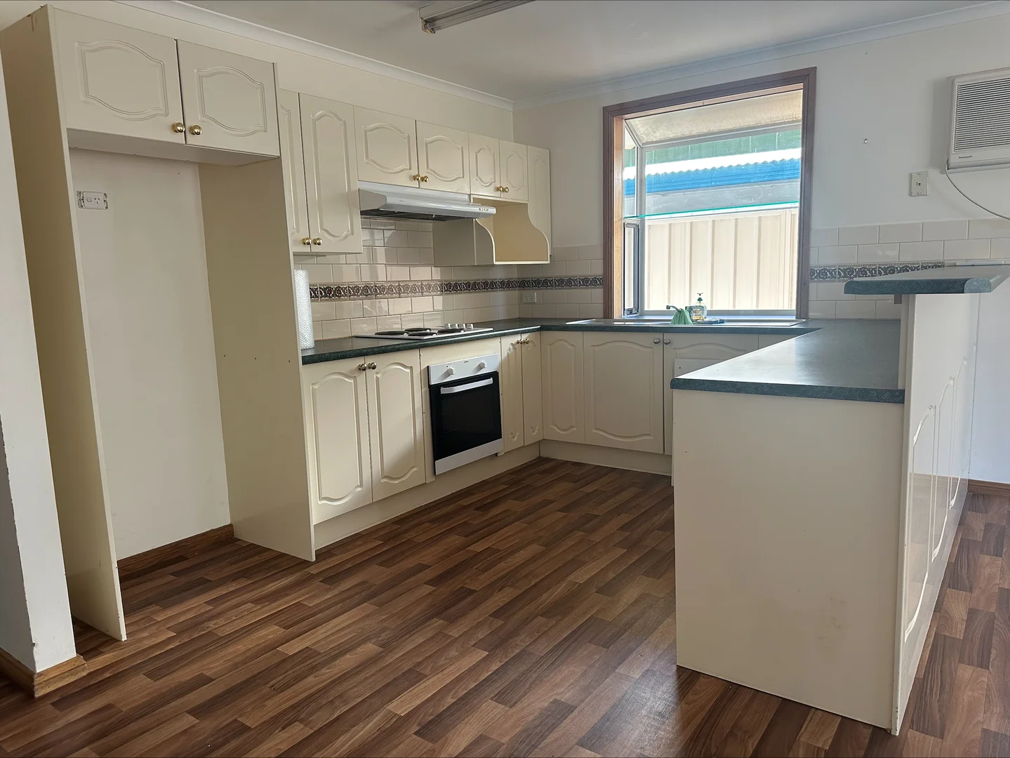 Additional image 4 of 28A Quandong Street, Roxby Downs SA 5725