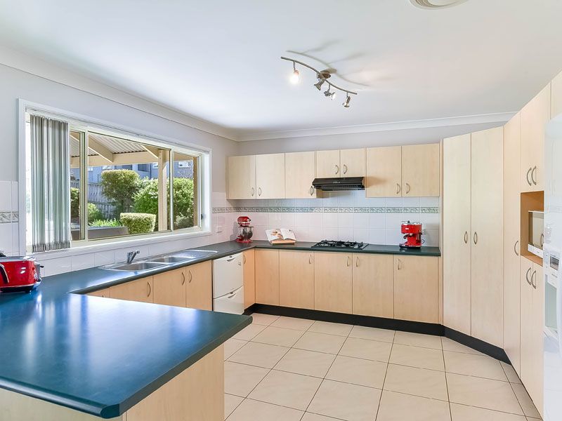 19 Young Ave, Camden Park NSW 2570, Image 2